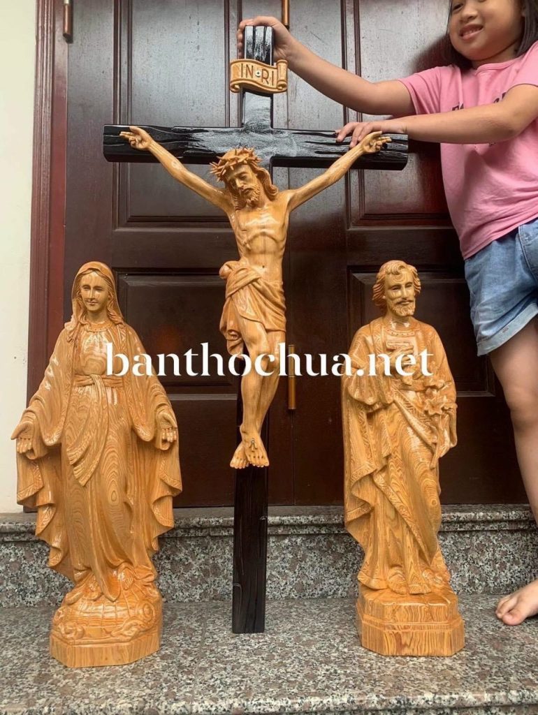 Bộ Tượng đức Mẹ Ban ơn, Thánh Giuse Và Chúa Chịu Nạn Bằng Gỗ Cao 50cm